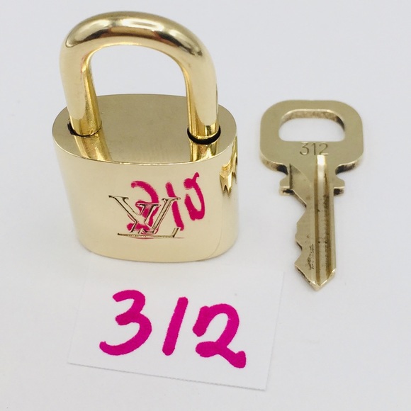 Authentic Louis Vuitton Lock And Key #312 - Picture 1 of 7